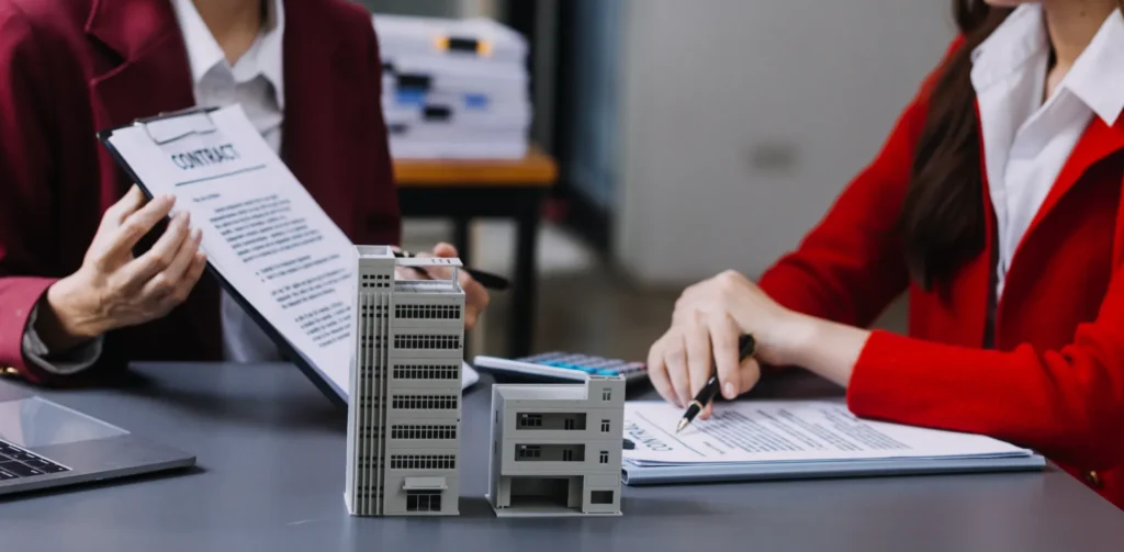 Commercial Construction Process in Illinois: Timeline, Permits & Complete Guide